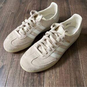 Adidas Samba Cream Suede w/ White Stripes